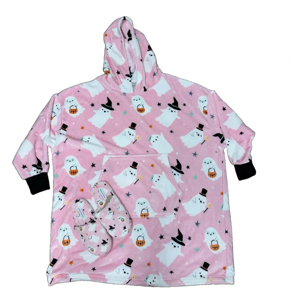 NWT Cupcakes & Cashmere Halloween Oversized O/S Hoodie w/ Slippers Lounge Set